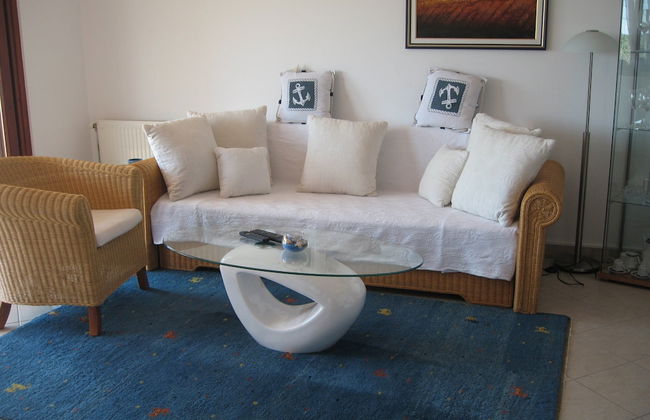 Peaceful House Only 900m From the sea With Swimming Pool, Bbq, Wifi, Airco - Photo 1