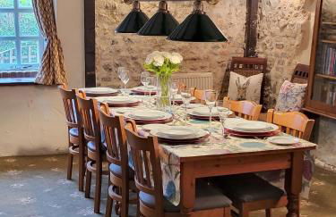 Escape the Ordinary - Photo 31