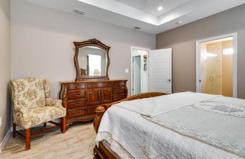 WFH-Friendly Brownsville Home with Private Patio - Foto 11