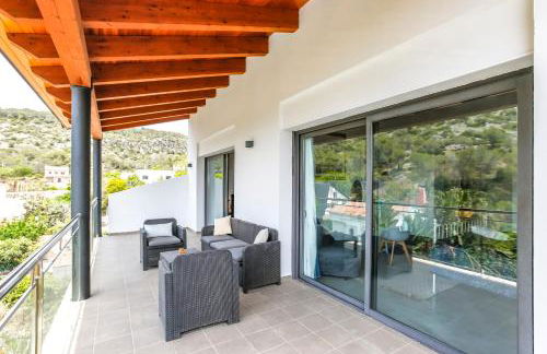 Tranquil large 6 bedroom family Villa sleeps 20 near sitges - Photo 66