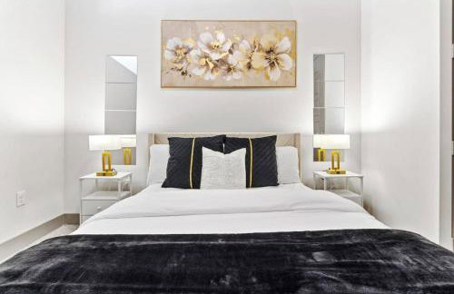 Cozy Hideaway, Rooftop Pool, Gym, Shops nearby - Foto 7