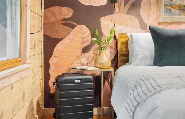 Half Moon by Avantstay 4BR Cabin w/ Large Deck & Yard w/ Patio & Outdoor Dining - Foto 17