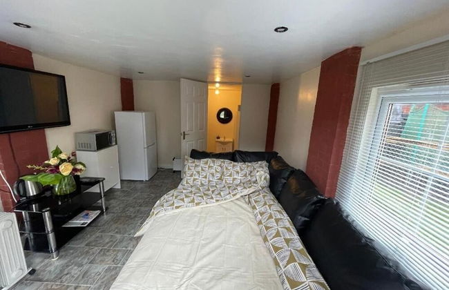 A Furnished Ensuite Apartment for Rent in Patchway - Foto 11