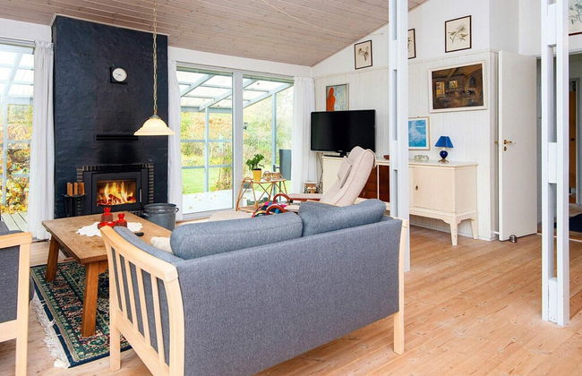 8 Person Holiday Home in Farvang - Photo 11