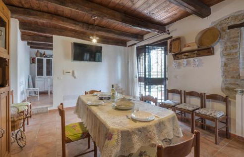 1 Bedroom Gorgeous Home In Montebuono - Foto 14