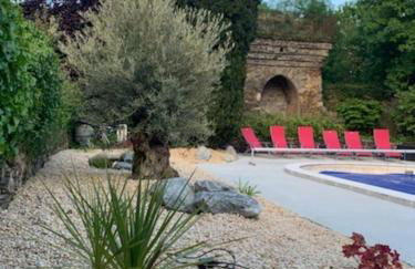 Character House with Pool and Jacuzzi - Foto 8