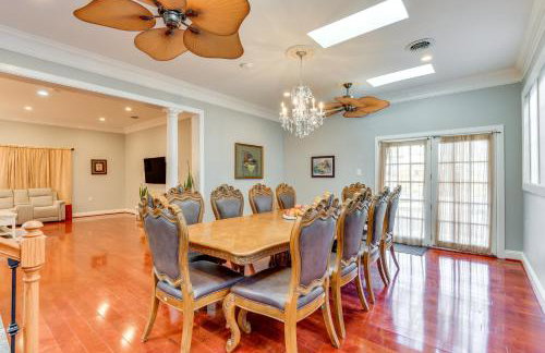 Spacious Home with Tranquil Patio about 29 Mi to DC! - Foto 9