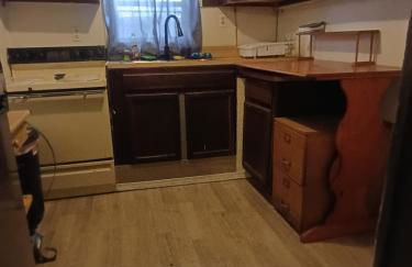 Rustic Cozy Cabin Getaway Close to Town - Foto 3