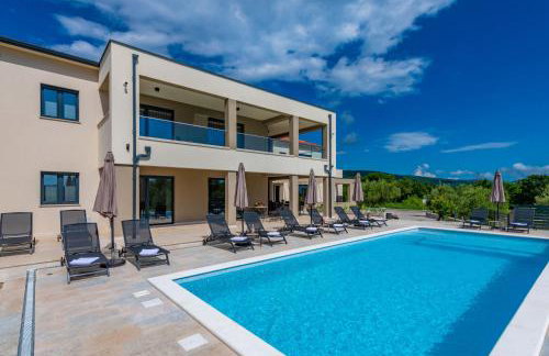 Villa Silente, modern and luxurious villa hugged by nature - Foto 20