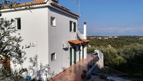 Haus mit Pool im Olivenhain - Foto 1