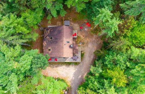 ADK Cabin with Hot Tub, Near Whiteface, Lake Placid, Fire Pit, Game Rm - Foto 71