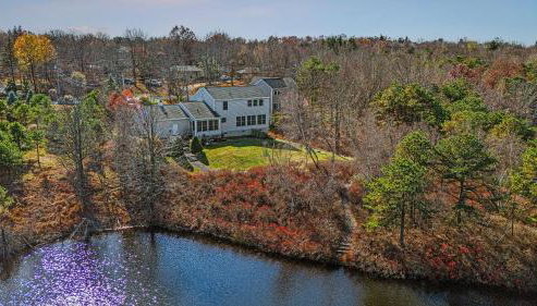 Laker's Pointe by Avantstay Lakefront Private Peninsula Hot Tub, Game Room - Foto 2, Other