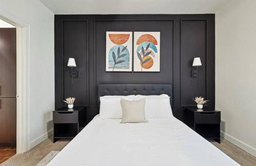 Modern 2B Close to The Star Toyota HQ Legacy West - Foto 22