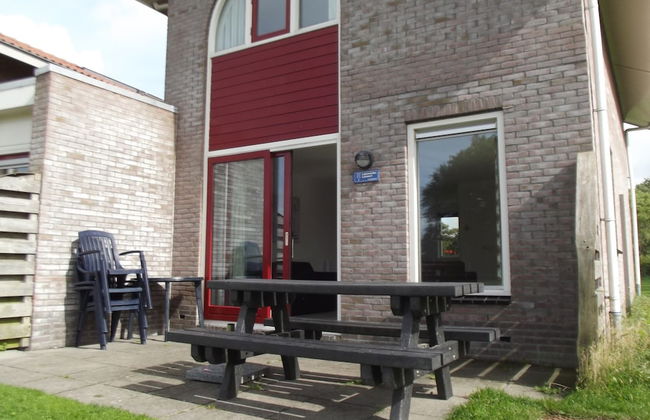 Semi-detached House in Franeker With a Shared Pool - Foto 6