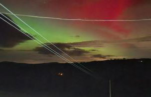 Cwm Uchaf Holiday Home, hot tub and horse view! - Photo 37