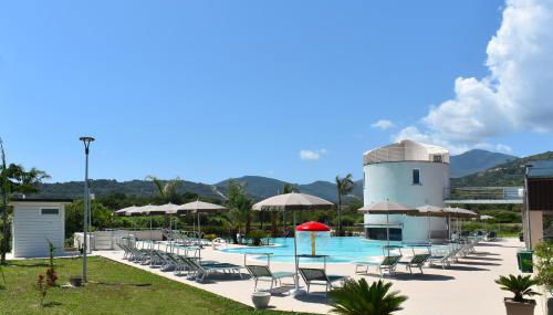 Hyele Accommodation Experience - Foto 3, Garden, sunbed