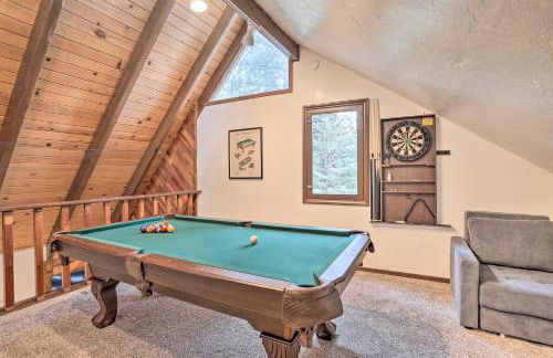 Woodsy Twin Peaks Getaway with Hot Tub and Views! - Foto 27