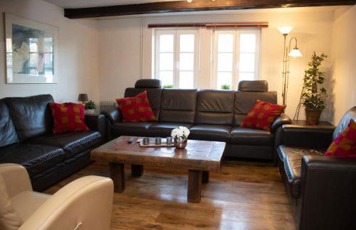 Ferienhaus Winterberg für 12 Personen Sauna Garten Garage Hund - Photo 2