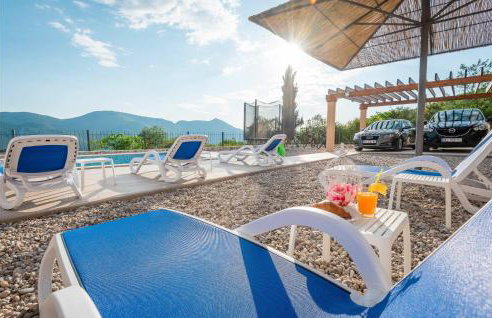 3 Bedroom Amazing Home In Vid - Foto 15