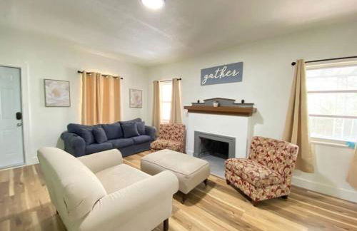 Heart of Miami sleeps 10 near Little Havana Beaches - Foto 2