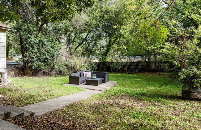 Mr. Wilson - Photo 21