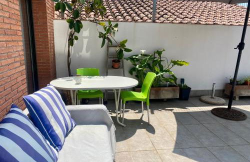 Tranquilo y con terraza - Photo 7