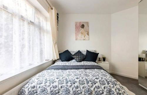 MOYDOM Cosy Apt sleeps 4 with self breakfast & carpark - Foto 2