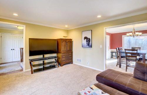 Louisville Area Home Deck, Fire Pit, Creek! - Foto 14