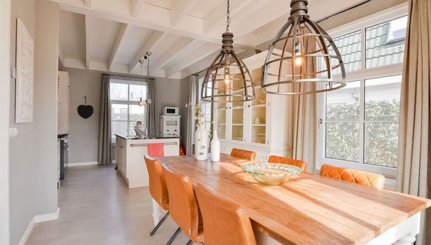 Great Holiday Home at the Efteling with Heated Swimming Pool & Hot Tub - Foto 4, Speisen