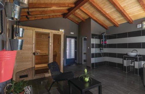 Gorgeous Home In Nedescina With Sauna - Foto 39