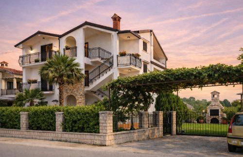 Apartments Jasna - Photo 1