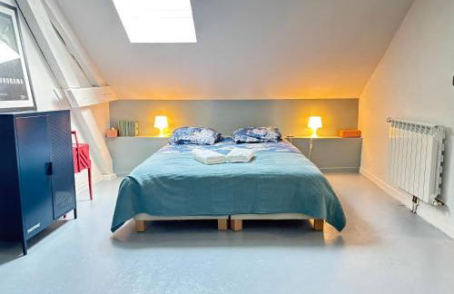 Charmante maison de ville avec vue sur le donjon avec wifi et jardin - Foto 23