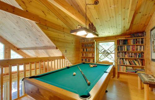 Lakefront Hazelhurst Cabin Dock and Pool Table - Foto 10