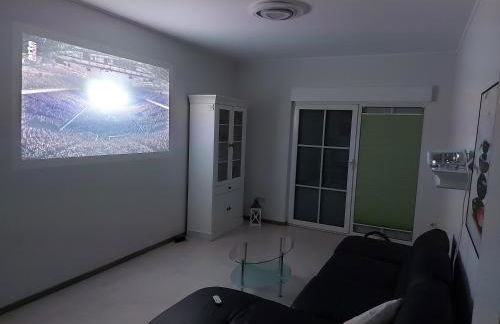 Ferienhaus mit Sommerpool, Terrasse und Glashaus - Foto 6