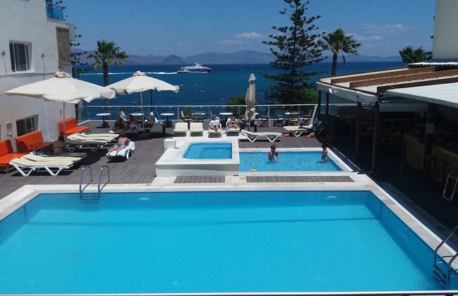 Bristol Sea View Apartments - Photo 1