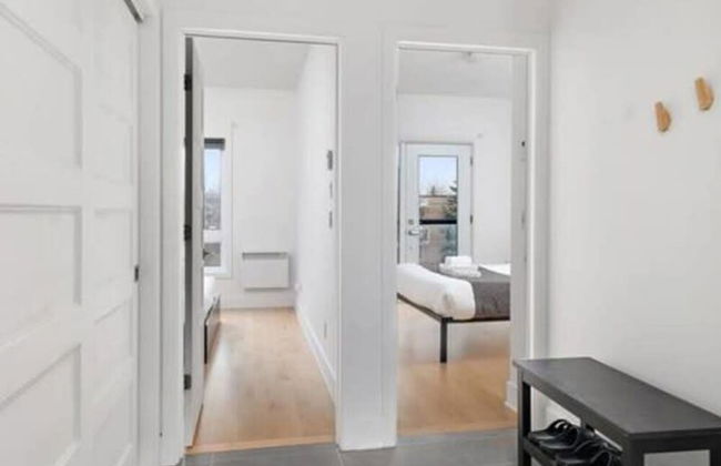 3 Bedroom Penthouse Great for Family Vacation - Photo 61