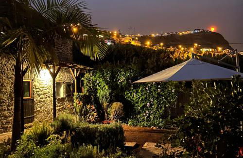 As Casinhas da Madeira - Cosy Stone Cottage in a subtropical garden - Foto 6