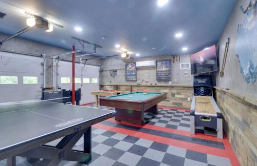 17-Seat Theater, Hot Tub and Game Room Ideal Home! - Foto 8