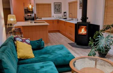 Fresh Modern Home, Stunning Views, Great Location - Foto 7