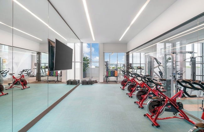 Spacious 2-Bedroom Apartment - Photo 27