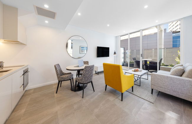 Meriton Suites Bondi Junction - Photo 57