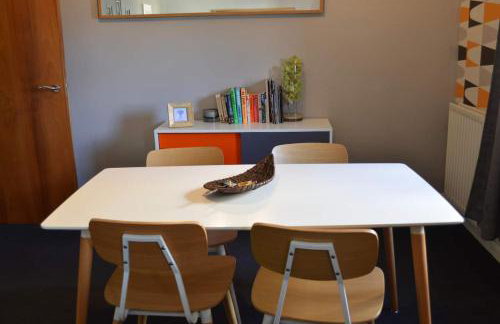 Large 2 bed flat, 2 bath, free parking & lift - Foto 16