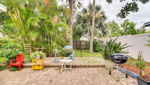 1 Mi to Madeira Beach Getaway with Patio and Grill - Foto 3