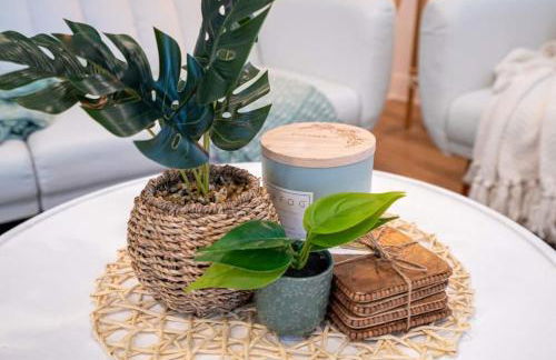 Cozy 3BR with Patio & Yard Near Ybor City - Foto 5