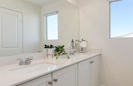 Desert Eden by Avantstay 6BR w/ Ensuite Backyard Oasis w/ Pool & Hot Tub! - Foto 62