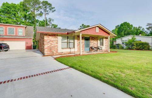 Walk to Restaurants Bluffton Retreat with Patio - Photo 30