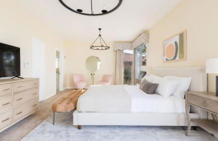 Vista by Avantstay Stunning Estate w/ Views of the Pacific Ocean Pool & Spa - Photo 32