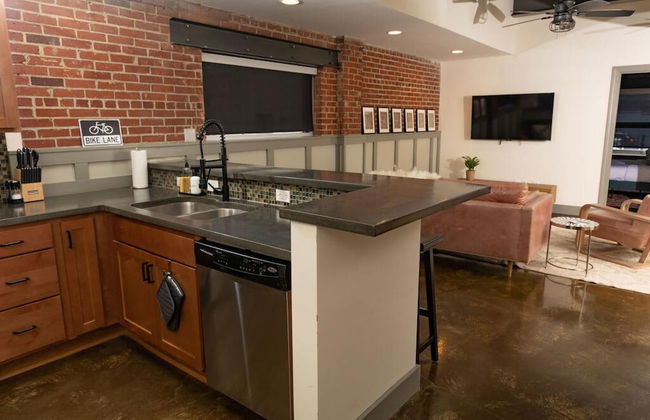 Luxury 2 BR Apartment With Modern Accents Downtown - Foto 10