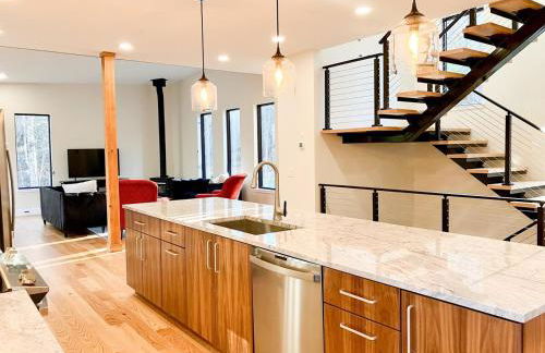 Luxury Modern Cabin near Skiing - Foto 13