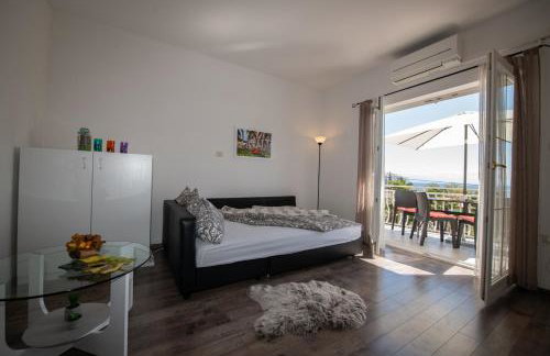 Ika Blue Studio - Photo 65